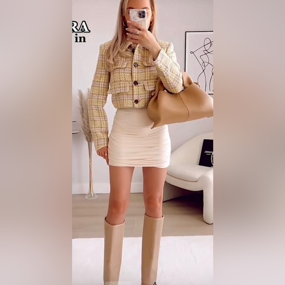 Zara Jackets & Blazers - Zara Bloggers Fav‎ Luxury Cropped Textured Lapel Collar Long Sleeves Size M